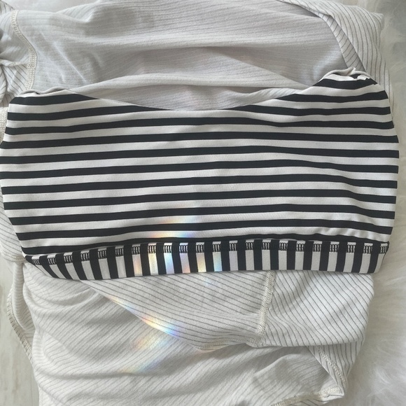 White and Coral Lululemon Wild Tank with Built-in Bra, Size 4 - Picture 9 of 12